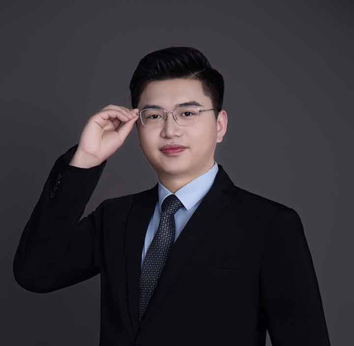 李睿
